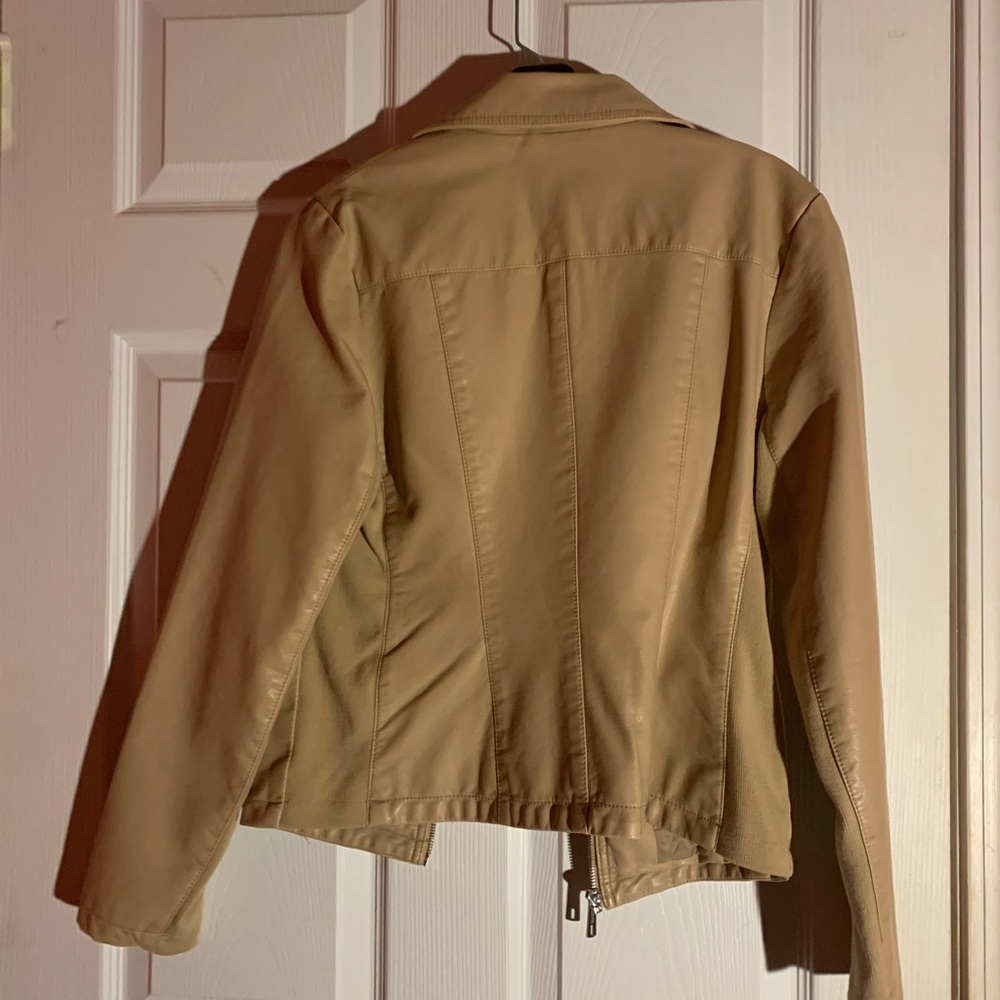 leather jacket - Picture 4 of 4